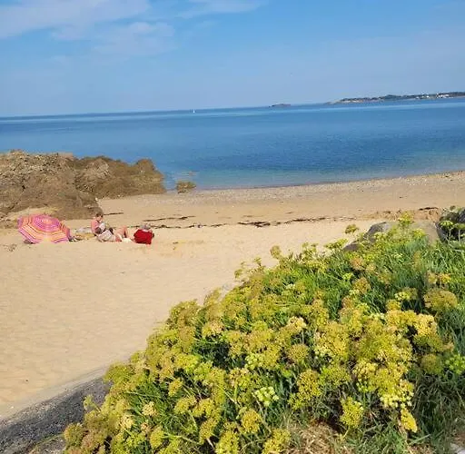 La Des Salines Proche 別荘